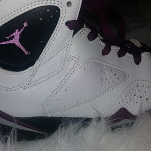 Jordan 5 sneakers